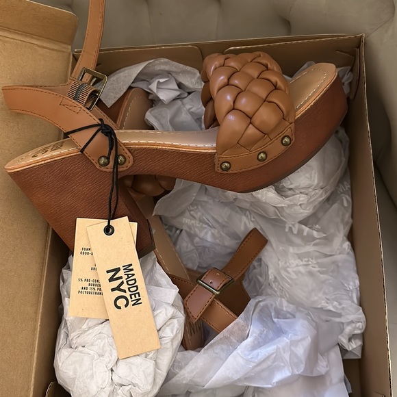 Madden NYC Braided Platform Heels New in Box Size 7 - Picture 5 of 5
